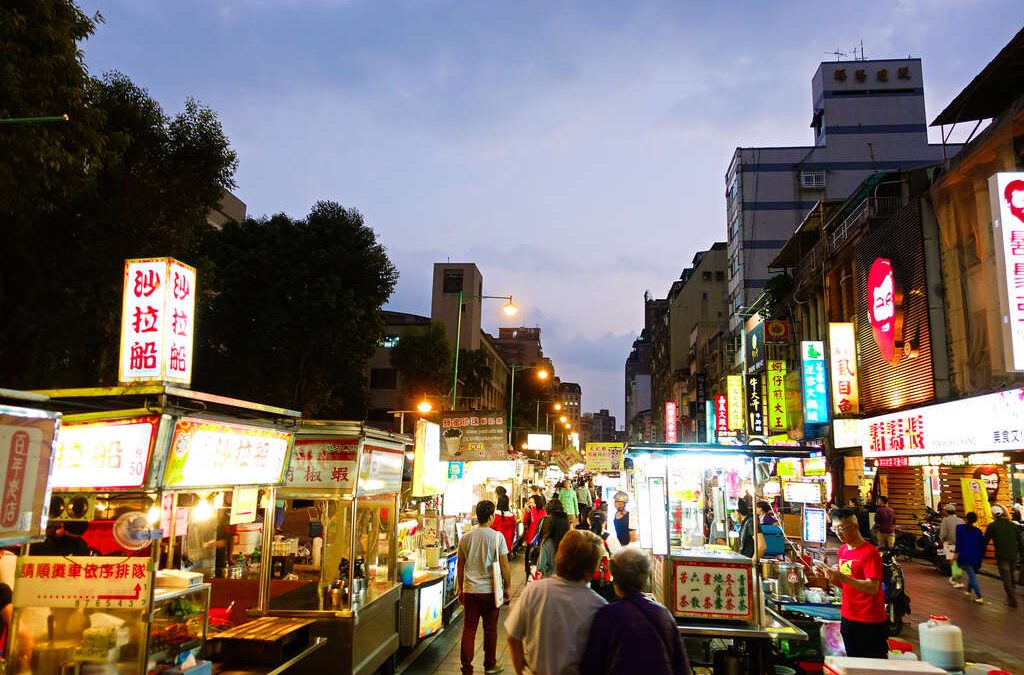 台北旅遊包車-台北包車旅遊-台北包車一日遊-台北機場包車旅遊-台北觀光夜市包車