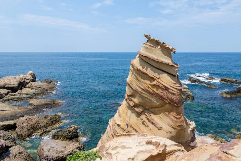 台北包車,新北包車旅遊,新北旅遊包車,南雅奇岩,陰陽海,九份老街,台北七人座包車,台北九人座包車,台北保母車包車