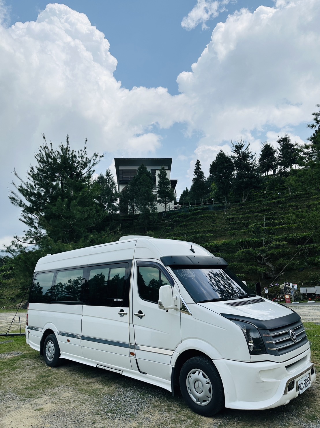 大 T 保母車